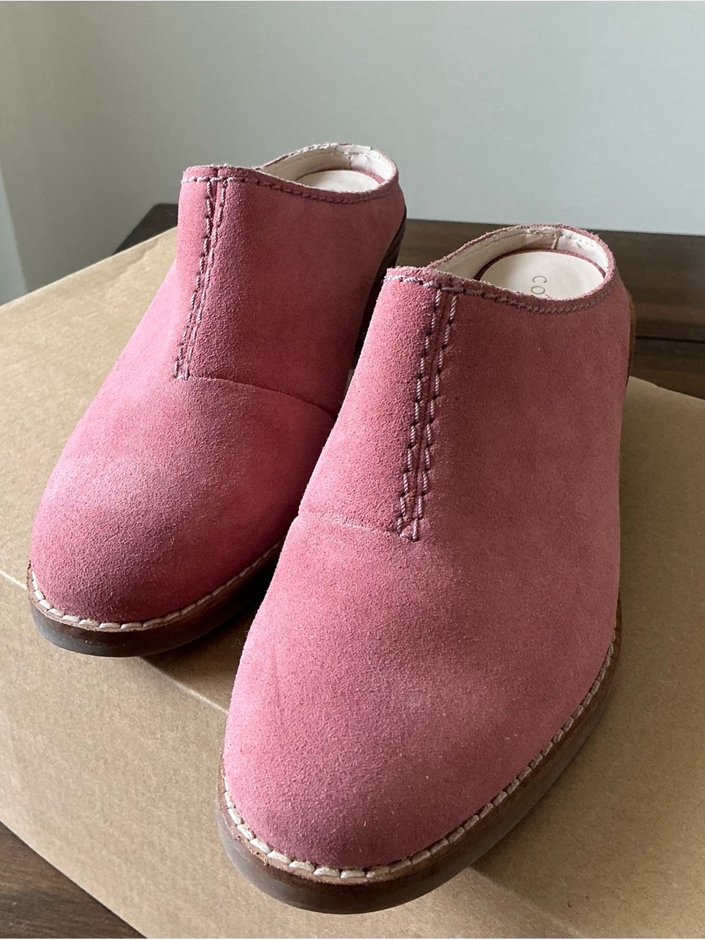 Women's Suede Slip-On Mules in Rose Pink